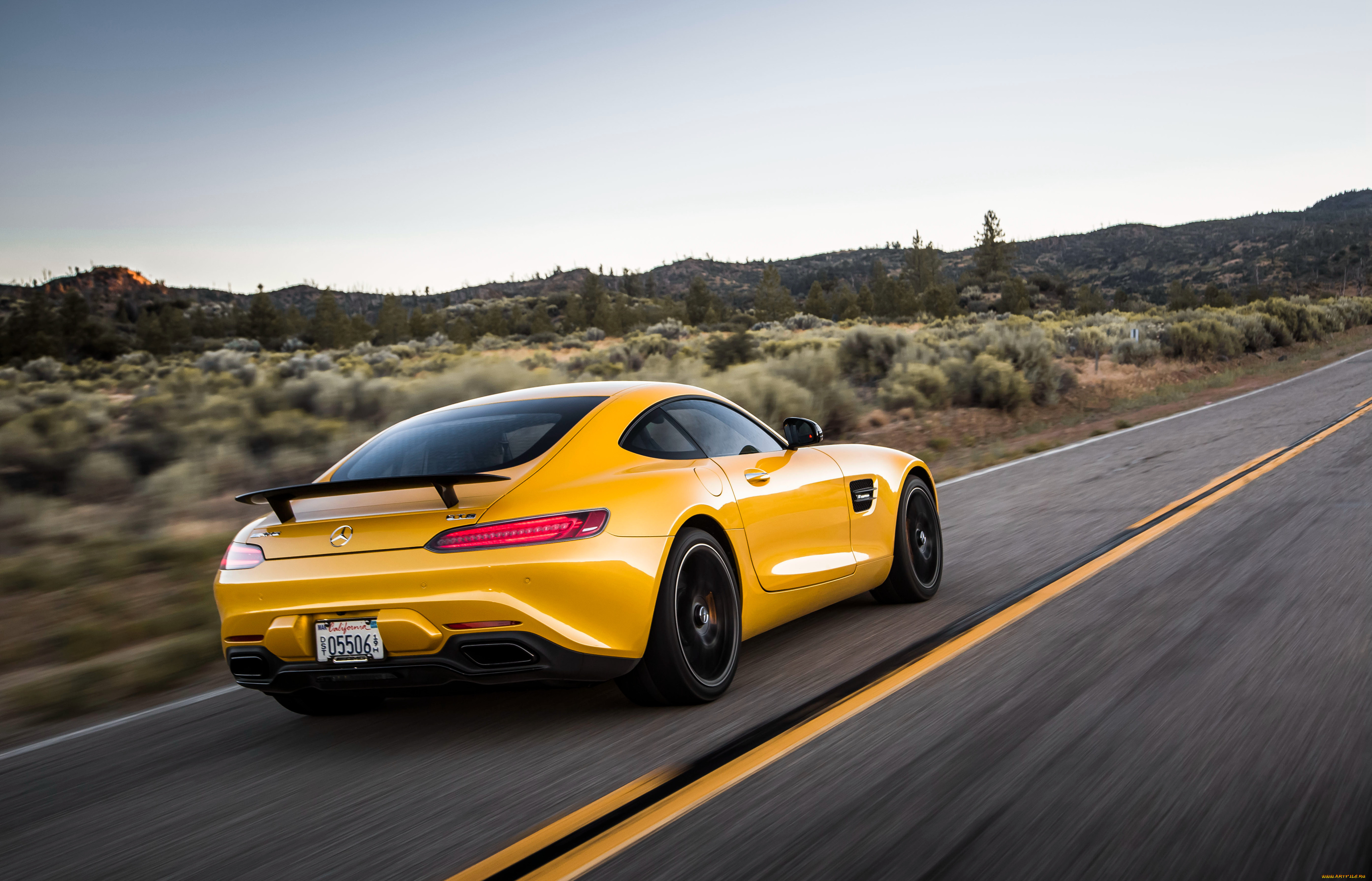 Mercedes Benz AMG gt s 2017